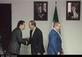 دیدار فیصل مقداد قائم مقام وزیر خارجه سوریه  با علی اکبر ولایتی مشاور مقام معظم رهبری در امور بین‌الملل و رئیس مرکز تحقیقات استراتژیک مجمع تشخیص مصلحت نظام