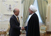 روحانی: تا زمانی به برجام پایبندیم که از منافع آن بهره‌مند شویم