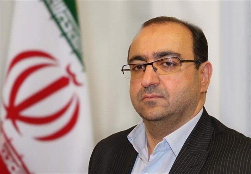 قاچاقچی پوشاک در خوزستان به دام پلیس افتاد