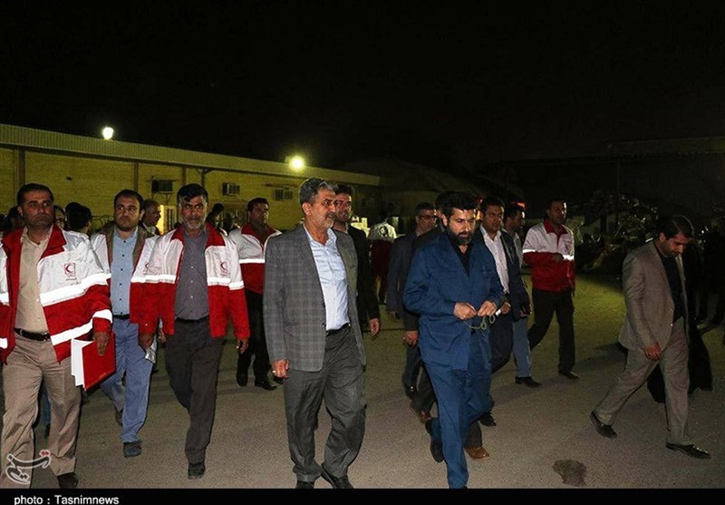 جمع آوری کمک‌های مردم خوزستان برای زلزله‌زدگان به روایت تصویر