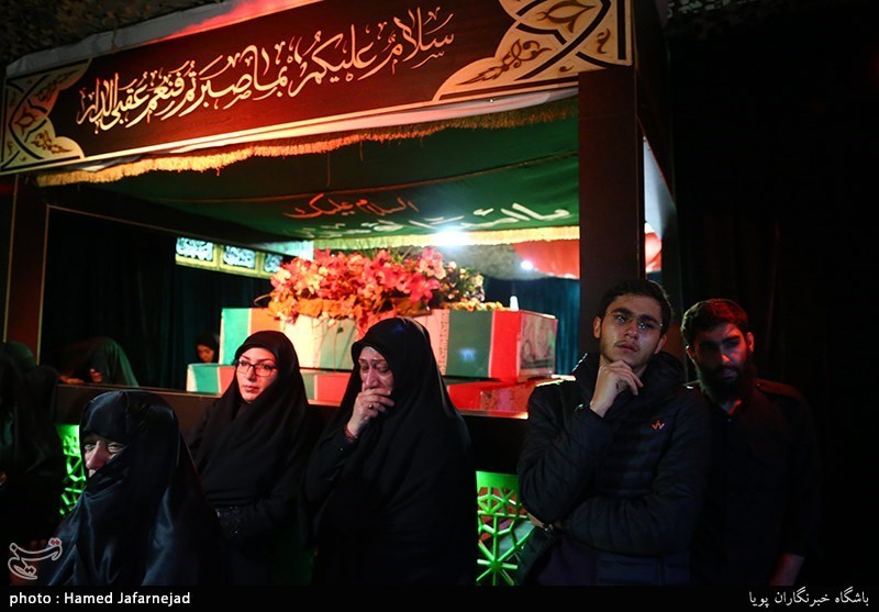 وداع با پیکر مطهر شهید مدافع حرم حمیدرضا ضیایی