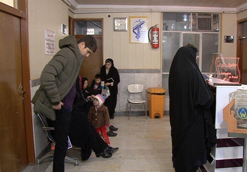 طرح ویزیت رایگان بیماران در کلینیک سپاه مراغه به روایت تصویر