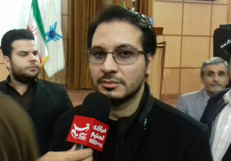 بهترین زمان برای فراگیری معارف قرآنی از نگاه حامد شاکرنژاد + فیلم