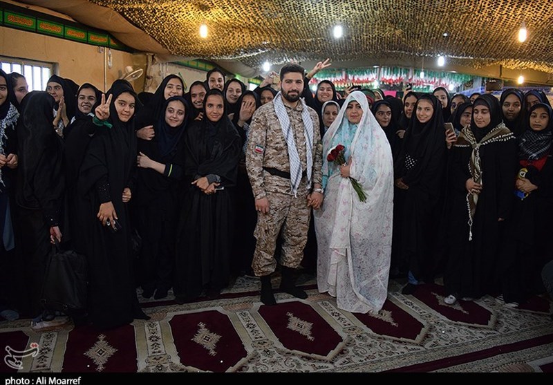  پیوند آسمانی زوج خوزستانی در معراج شهدای اهواز 