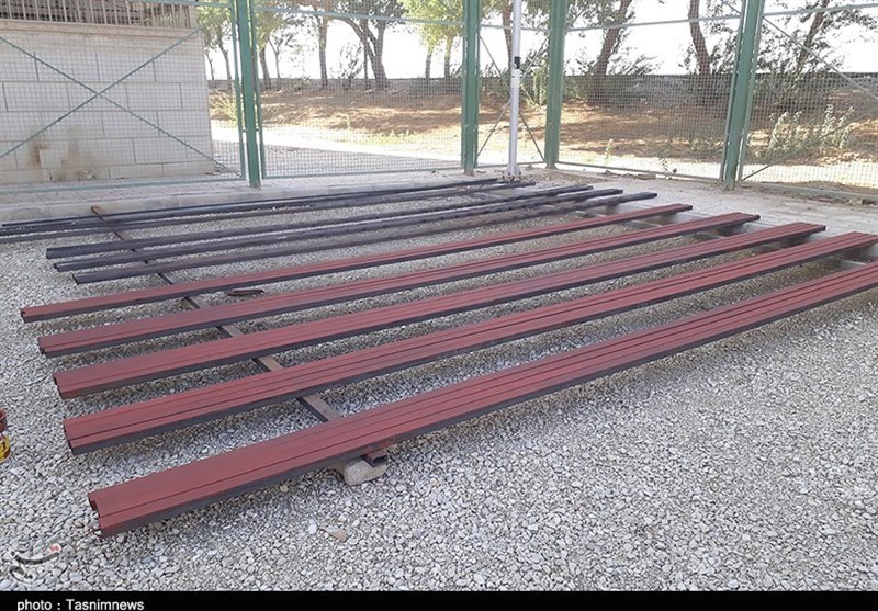 ساخت کانکس برای زلزله‌زدگان کرمانشاه در اهواز 