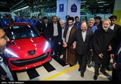 مراسم آغاز تولید پژو 207 i صندوقدار اتوماتیک با حضور علی لاریجانی رئیس مجلس شورای اسلامی