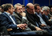 علی لاریجانی رئیس مجلس شورای اسلامی در مراسم آغاز تولید دنا پلاس توربو و پژو 207 i صندوقدار اتوماتیک محصولات جدید شرکت ایران خودرو