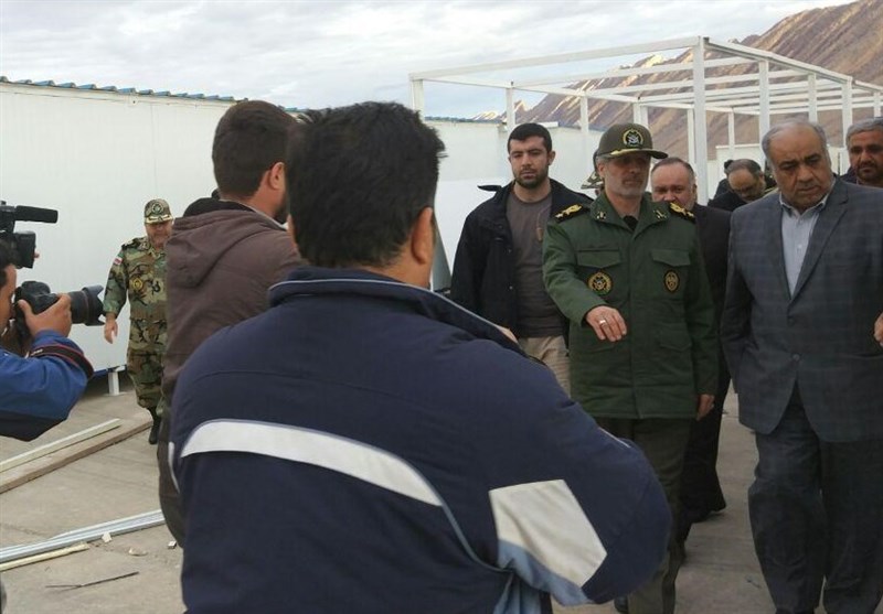 وزیر دفاع در کرمانشاه