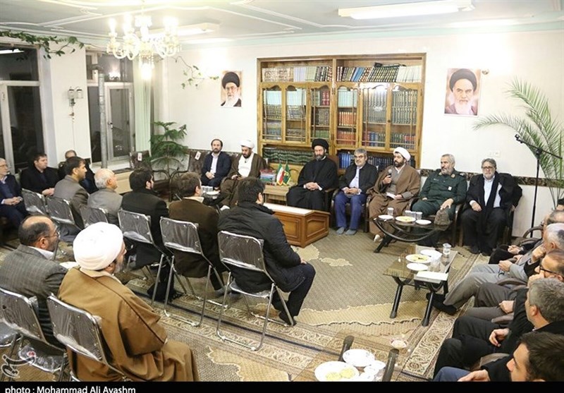 دیدار اعضای ستاد پشتیبانی جبهه مقاومت در استان اردبیل با آیت الله سید حسن عاملی