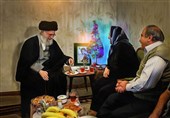 یک هدیه ویژه برای کریسمس/ توزیع «مسیح در شب قدر» در انگلیس و کویت