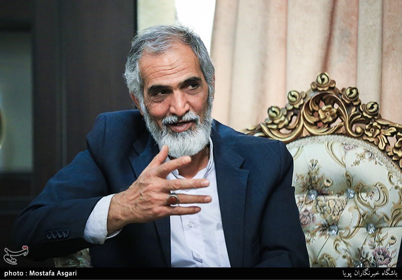 پدر شهید مدافع حرم حسین معز غلامی