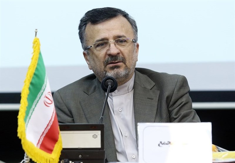 داورزنی: فدراسیون فوتبال با متخلفان پرونده طارمی به شدت برخورد کند/ وزارت ورزش کمک 10 میلیاردی به فوتبال را پیگیری می‌کند