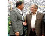 حمله آخوندی به سیاست‌ اقتصادی دولت با "مرحوم والد قائل به ربط نبود"