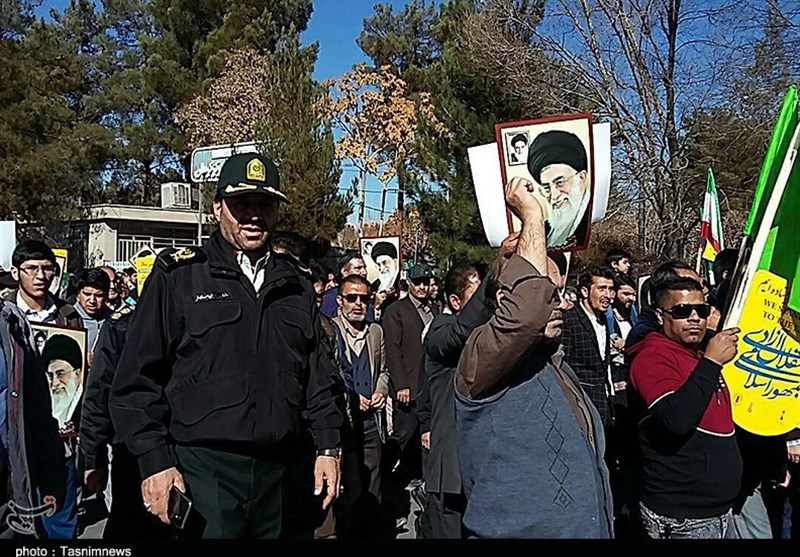 راهپیمایی مردم کرمان در محکومیت اغتشاشات