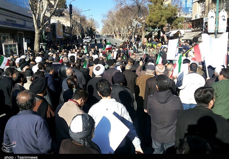 راهپیمایی مردم انقلابی کردستان در محکومیت اغتشاشات اخیر
