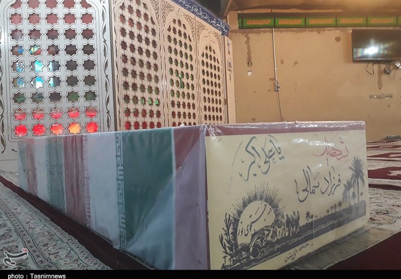 بازگشت پیکر مطهر شهید فرزاد سمالی و شهید امرالله احمدی به وطن