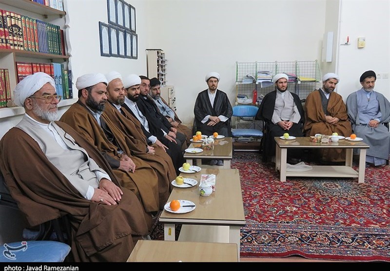 نشست اساتید و مدیران حوزه های علمیه دامغان
