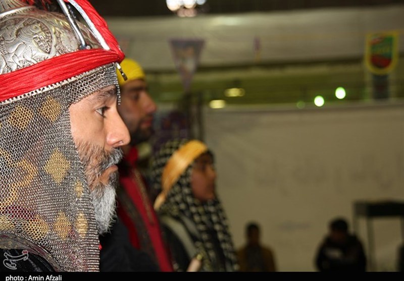 برگزاری آئین تعزیه‌خوانی در نمایشگاه قرآن کریم استان کرمان 