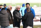 زمانی: شفر «دَبه» نکرده و استقلال را با پول عوض نمی‌کند/ او به تیم عشق می‌ورزد!
