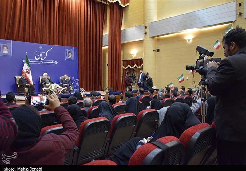 نشست خبری رئیس جمهور در کرمان