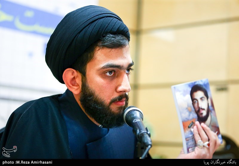 نشست خبری سیدمحمد محمدی در همایش یادیاران آسمانی