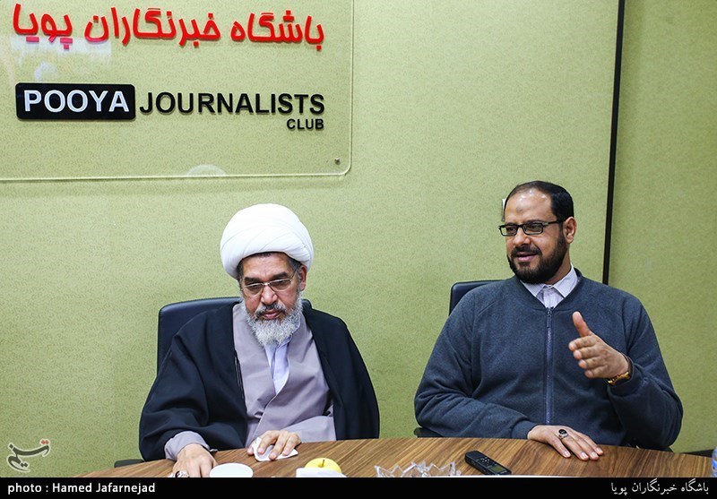 عبدالغنی خنجر سخنگوی جنبش حق بحرین  و شیخ عبدالله صالح از رهبران جریان عمل اسلامی بحرین