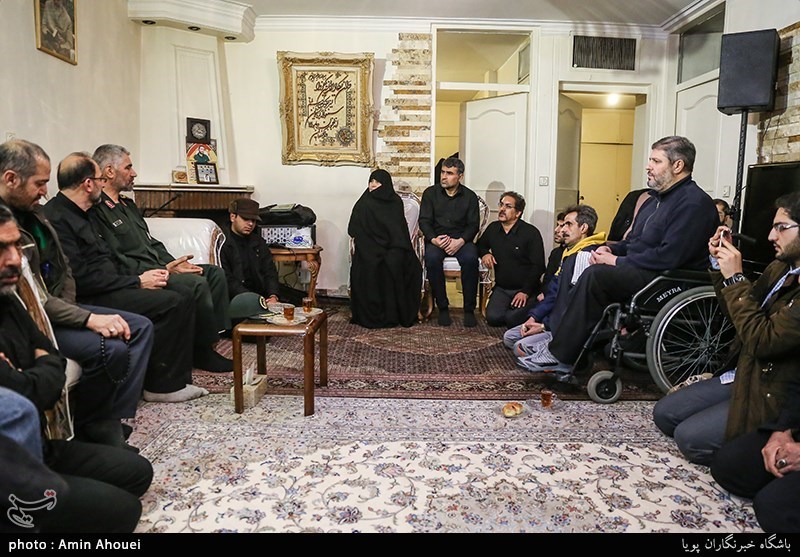 دیدار سردار علی فضلی با خانواده شهید حدادیان