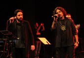 خوانندگیِ روزبه بمانی در کنسرت دارکوب