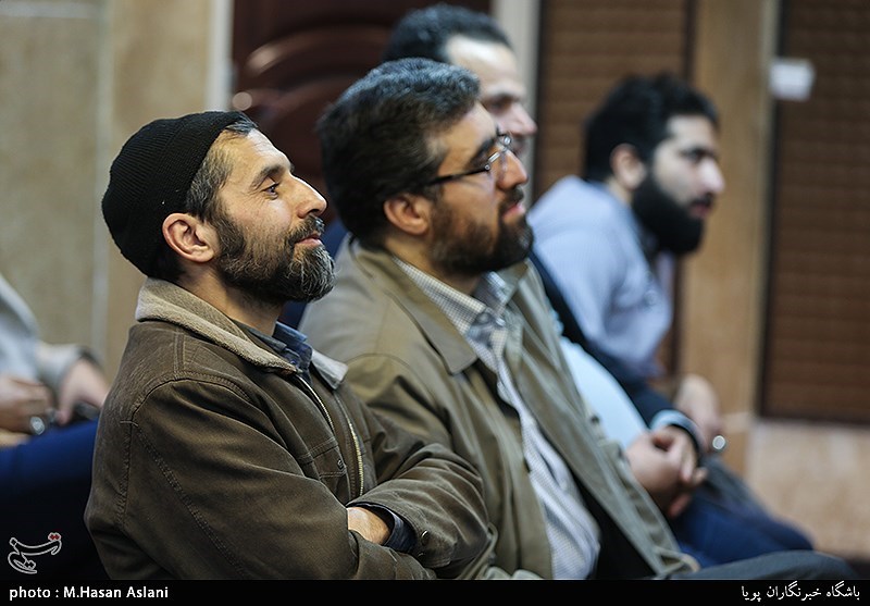 پانزدهمین محفل شعر قرار با حضور صابر خراسانی و فضه سادات حسینی