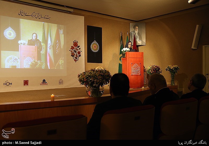 نمایشگاه آثار هنرهای تجسمی بانوان ایرانی