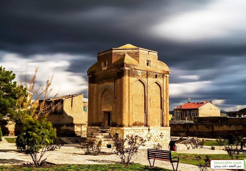گنبد مدور مراغه