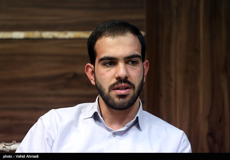 نشست تسنیم درباره برگزاری کنفرانس افق نو: مسئولان اگر حمایت نمی‌کنند کارشکنی هم نکنند