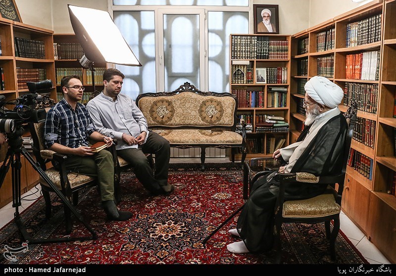 پرونده"نهضت؛نگاهی نو" , امام خمینی(ره) ,