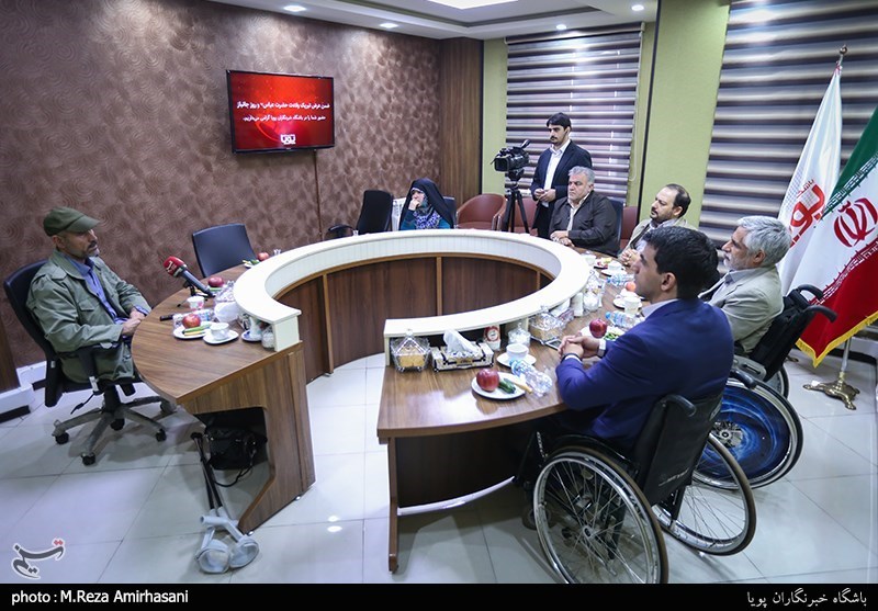 تجلیل از جانبازان در باشگاه خبرنگاران پویا