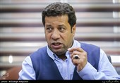 مرتضی امیری‌ اسفندقه در سوگ مادر نشست