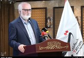 محقق: "کاظمی" حق بزرگی بر گردن شاعران انقلاب دارد