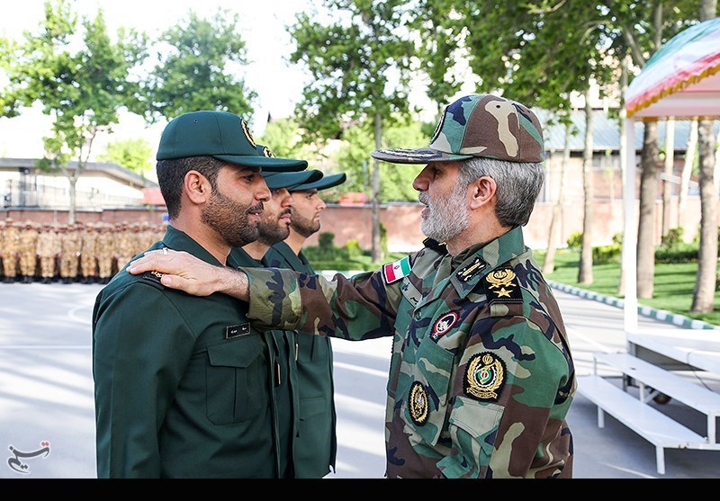مراسم اعطای درجه توسط وزیر محترم دفاع در صبحگاه وزارت دفاع