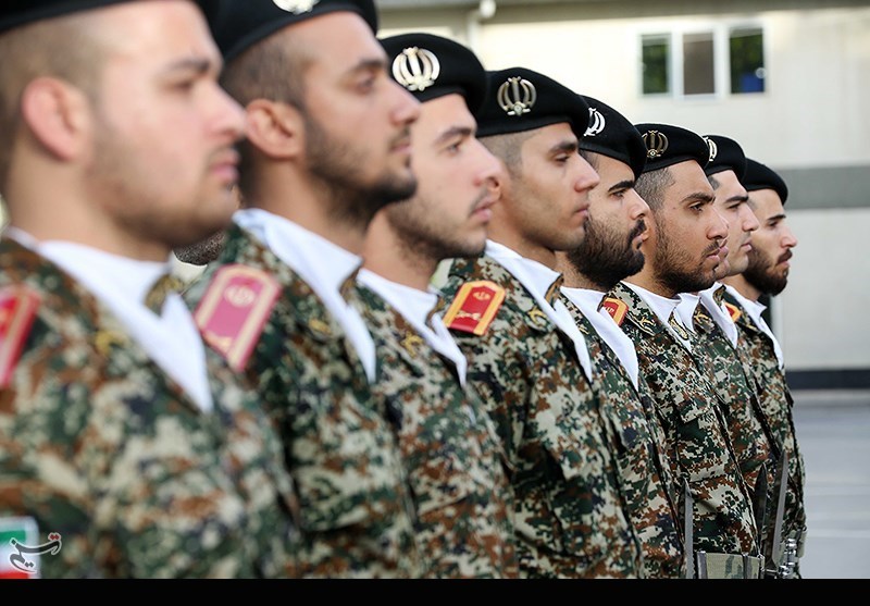 مراسم اعطای درجه توسط وزیر محترم دفاع در صبحگاه وزارت دفاع