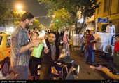 پخش شربت و اطعام غذا در  شب ولادت امام زمان حضرت مهدی(عج) توسط گروه جهادی هادیان سعادت
