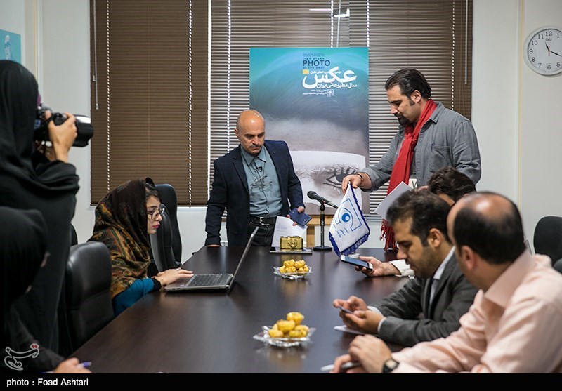 نشست خبری دومین دوره‌ی اعطای نشان عکس سال