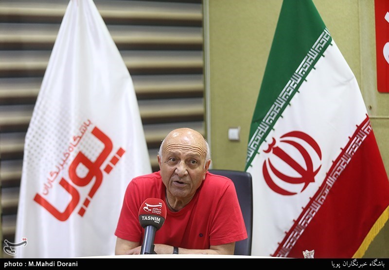 مهران مدیری , رامبد جوان , برنامه تلویزیونی خندوانه , برنامه تلویزیونی دورهمی , شبکه نسیم , شبکه سه سیما , شبکه دو , شبکه پنج , شب یلدا , تلویزیون , صدا و سیما , 