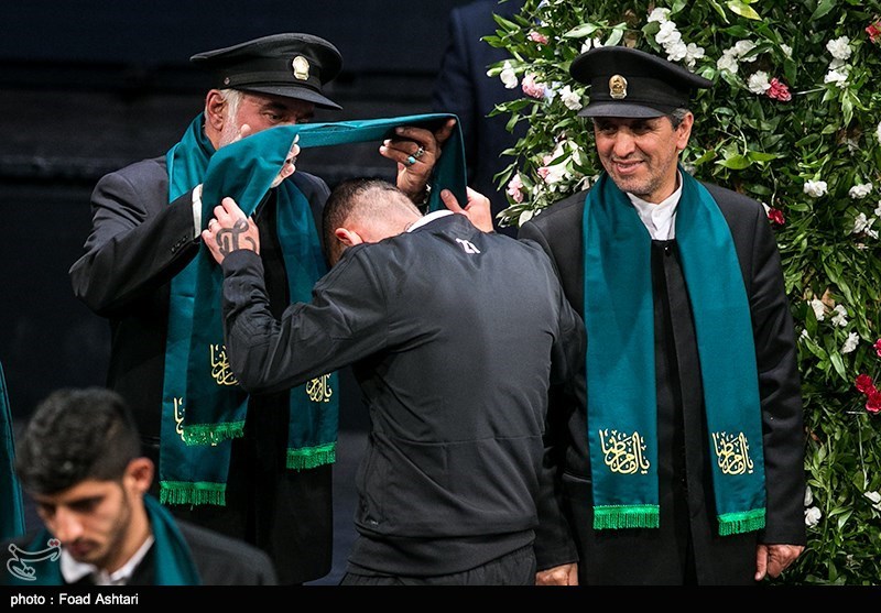 Iranian Officials See Off Members of Team Melli