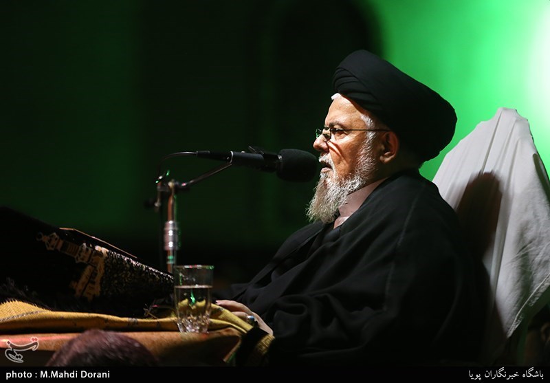 بازیگران سینما و تلویزیون ایران , تلویزیون , صدا و سیمای جمهوری اسلامی ایران , مجریان تلویزیون ایران , ماه مبارک رمضان , ویروس کرونا , شبکه های سیمای جمهوری اسلامی ایران , شبکه سه سیما , 