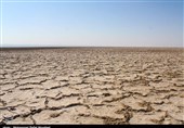 قم در آستانه خفگی اکولوژیکی/‌ محاصره مردم در 100 هزار هکتار ریزگردها!