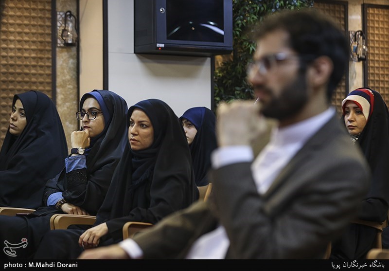 هجدهمین محفل شعر قرار