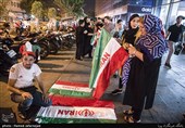 تماشای تیم های فوتبال ایران و پرتغال در چارسو