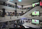 تماشای تیم های فوتبال ایران و پرتغال در چارسو