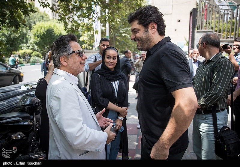 سام درخشانی بازیگر و حسین فرح بخش تهیه کننده فیلم دشمن زن
