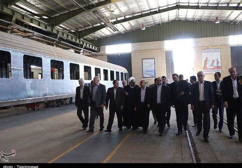 وزیر صنعت کارخانه واگن سازی زرند