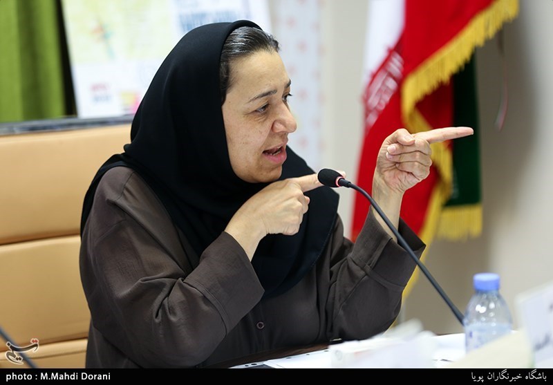  آذین موحد نماینده بخش موسیقی کلاسیک در نشست دوازدهمین جشنواره ملی موسیقی جوان